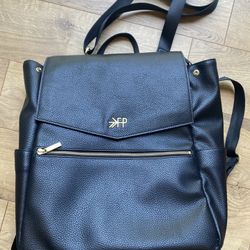 Freshly Picked Mini Classic Diaper Bag Backpack, Wipeable Vegan Leather Black, 8 Pockets Total (Ebony)