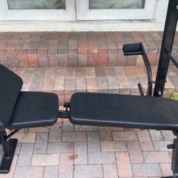 Weight Bench 