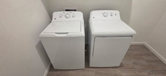 GE washer and dryer brand new