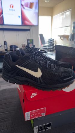 Nike vomero 5