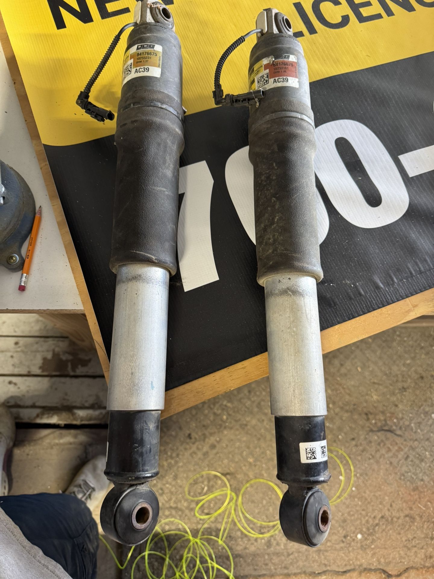 OEM GM REAR SHOCKS 2015-2020