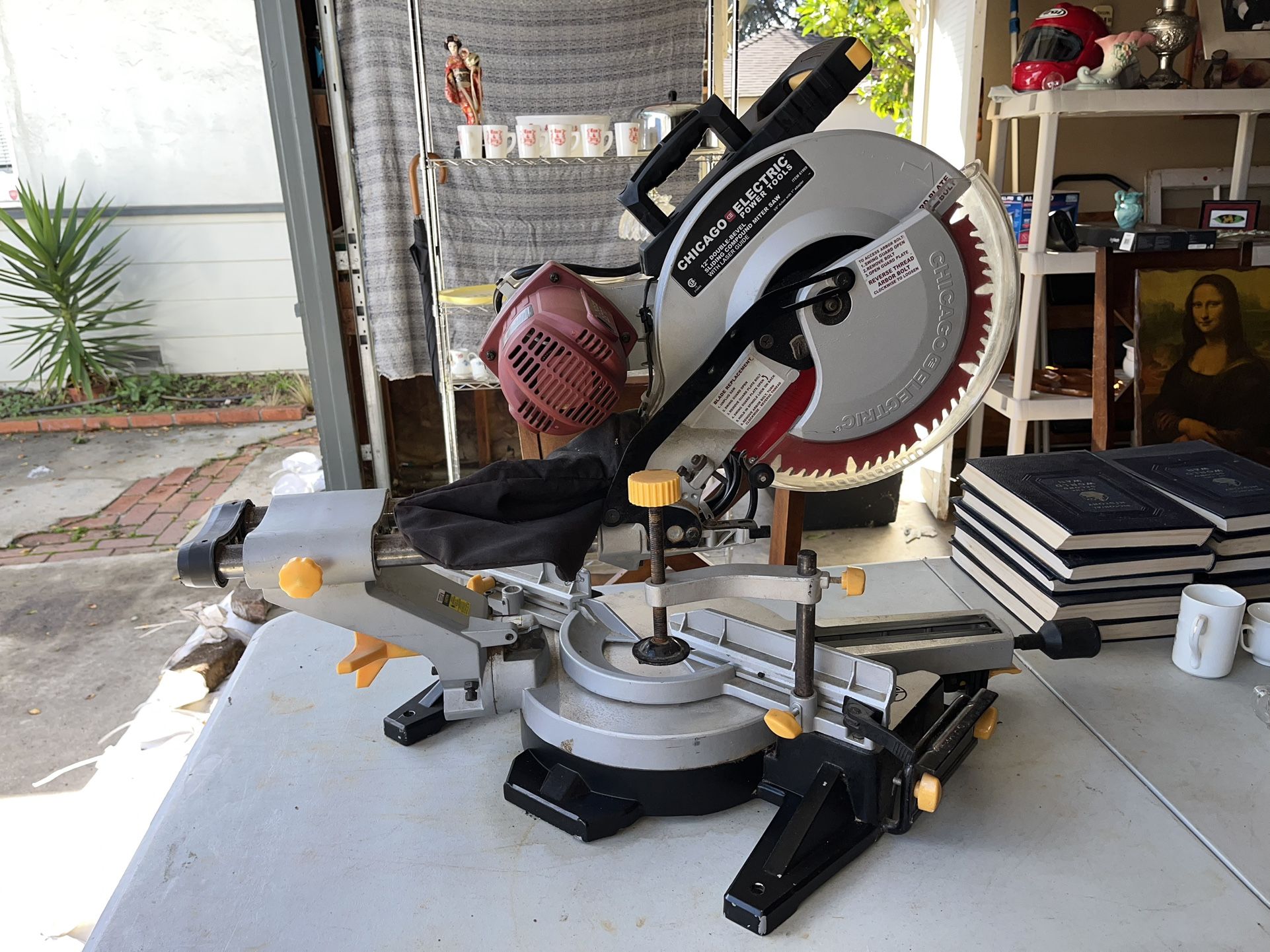 CHICAGO ELECTRIC 12 In. Dual-Bevel Sliding Compound Miter Saw With Laser Guide