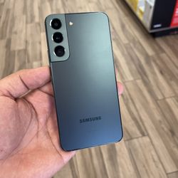 Samsung Galaxy S22 5G 128gb Unlocked 