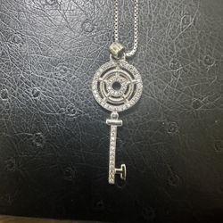 Silver 925 With Key Diamonds 