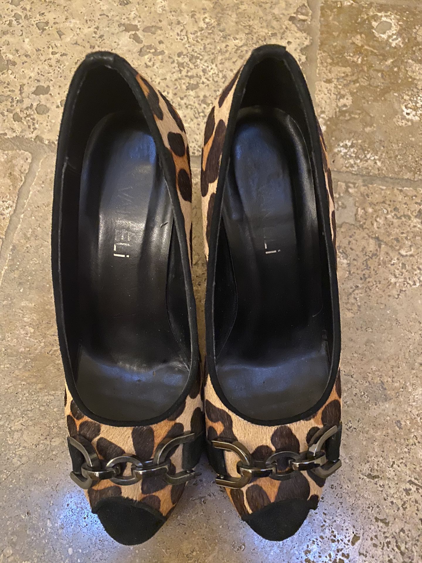 Fabulous Dyed Calf Leopard Heels!! 