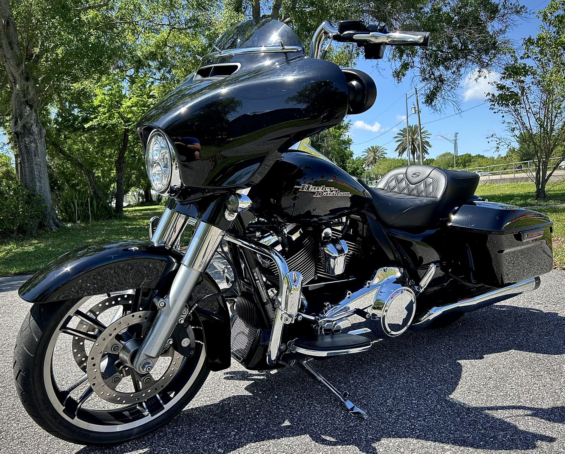 2017 Harley-Davidson Street Glide Special