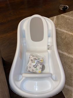 Baby bathtub