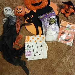 Halloween Decor 