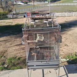 Bird Cage With Overhead Play Top