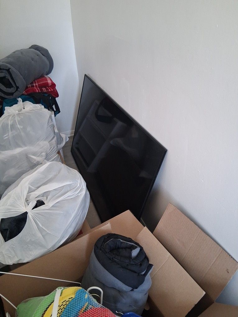 65" Roku TV