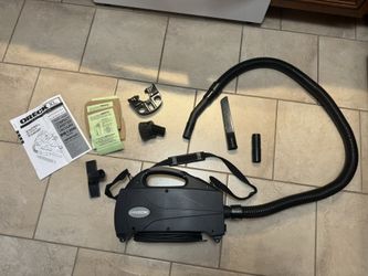Oreck XL BB1200 portable vacuum