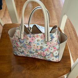 Pretty Floral Handbag