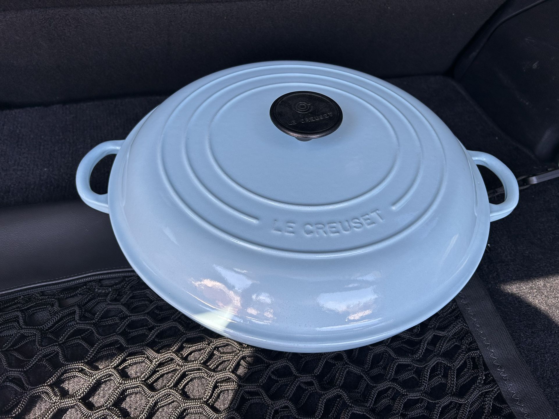 Le Creuset Enameled Cast Iron Signature Braiser, 5 qt.