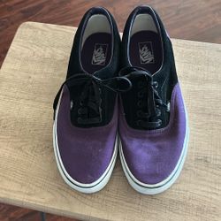 Tennis Shoes New Buey To Son But He Didn’t Like It 