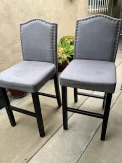 2 Chairs