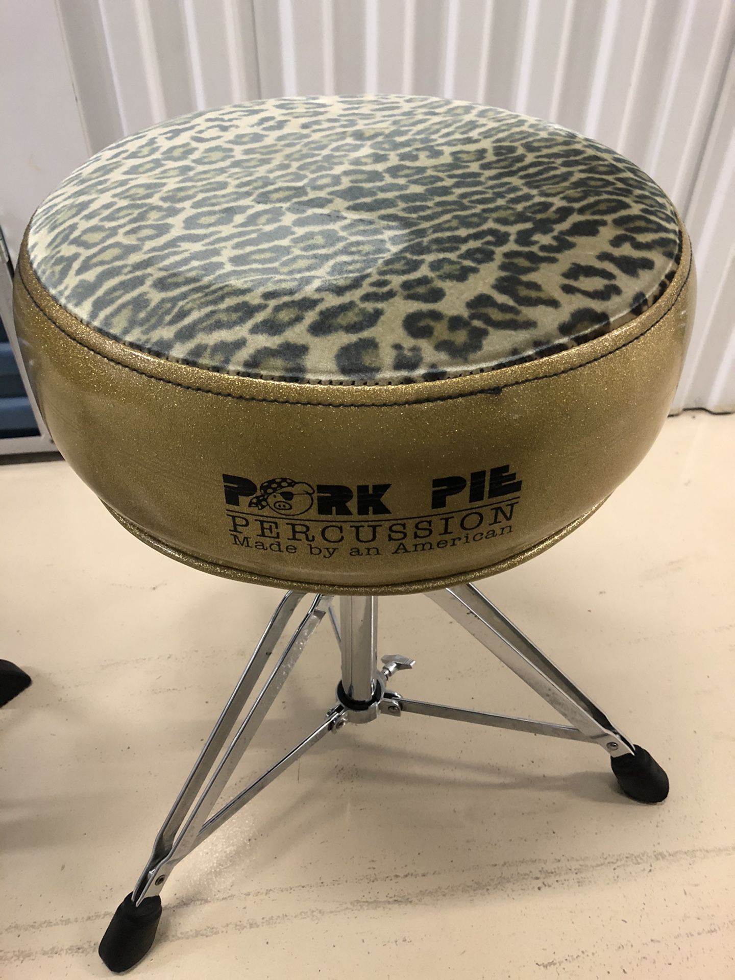 Pork Pie Drum Throne