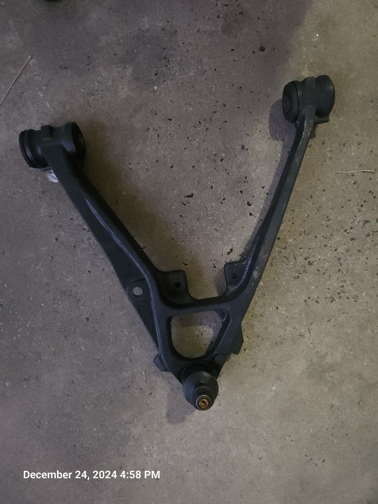 2010 Yukon Denali Lower Control Arms