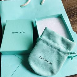 New Authentic TIFFANY Jewelry Blue Boxes and Pouches