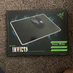 Razer Invicta Gaming Mouse Pad