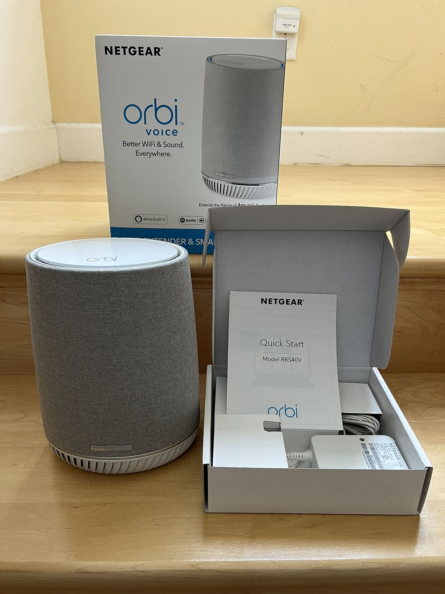Excellent Orbi Voice Smart Speaker WiFi Mesh Extender Alexa