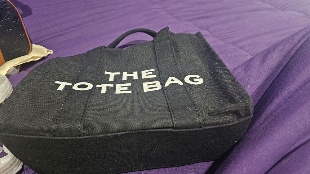 The TOTE BAG