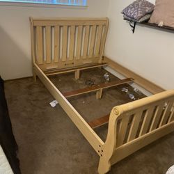 Full size wood bed frame