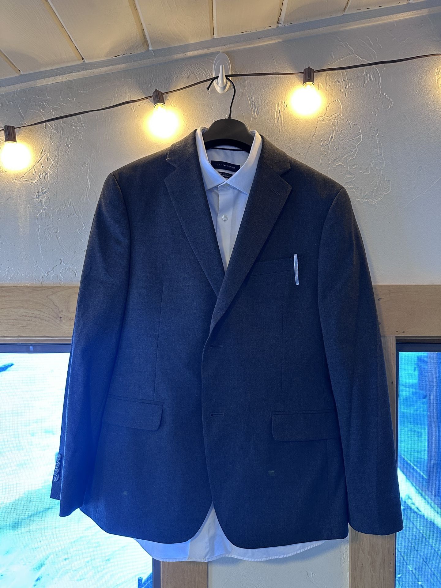 Men’s Tommy Hilfiger Suit