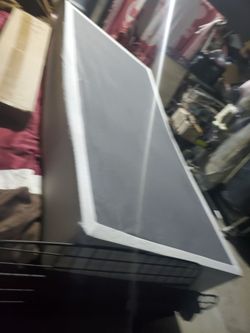 XL Twin size box spring
