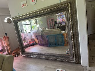 Large Wall Mirror 5.5 X 7.5 Ft