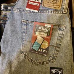 Brand New Levi’s $10