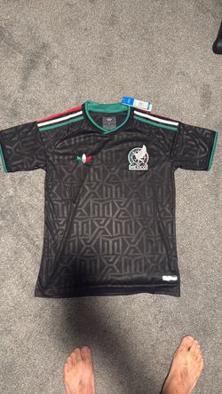 Mexico soccer jersey - adult small