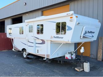 2008 Trailmanor Hi-Lo camper