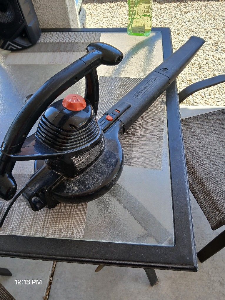 leaf blower