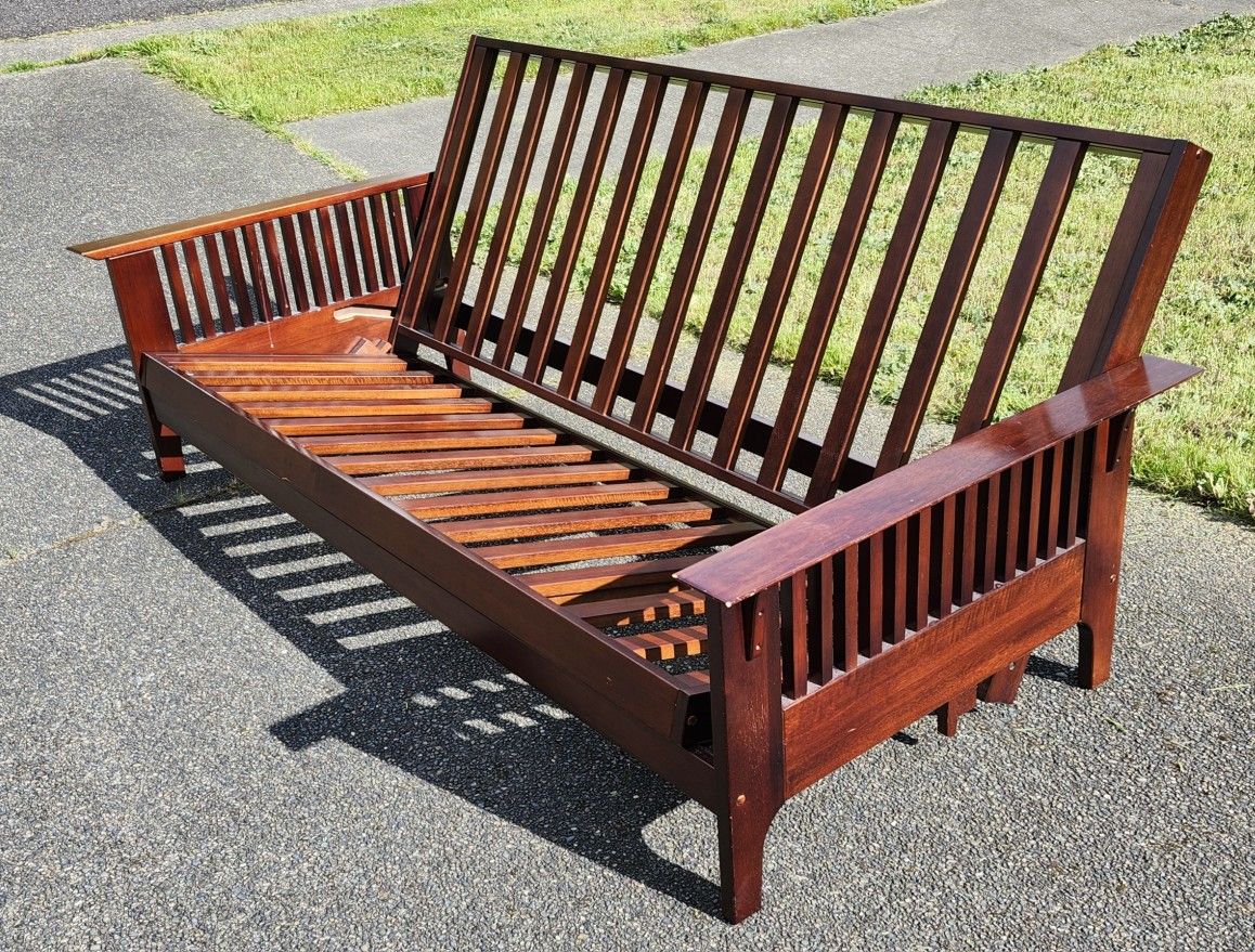 Futon plus Mattress $0