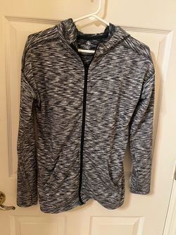 Women’s Adrienne Vittadini Black White Hoodie Medium
