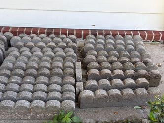 Stone landscape edging