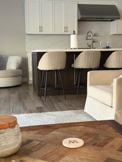 Barstools -4