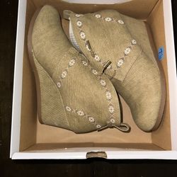 Sugar Tan Women’s Shoes Size 7