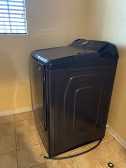 Samsung gas dryer Only 1 yr old