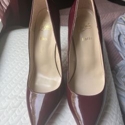 Christian Loubotin women's shoe size 9, best offer, price in store at $800