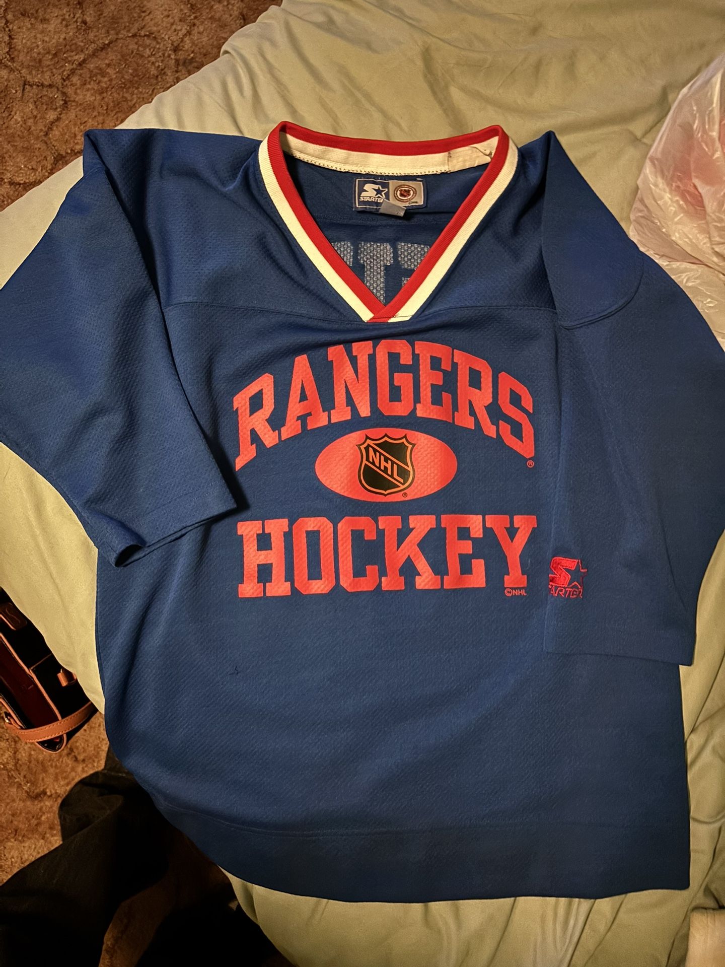 Vintage Rangers practice jersey starter brand. (Wayne Gretzky)