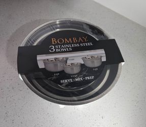 $4 New stainless steel bowls