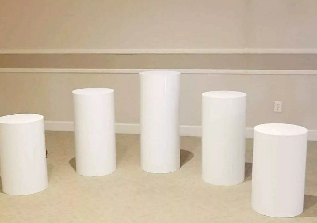 Circle pillars cylinders Wedding party backdrop table cake stand pedestal white cylinder Wedding decoration