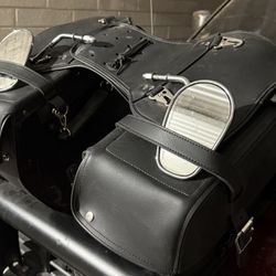 Quick Release Throw Over Saddlebags And Set Of Mirrors! First $80 Takes All