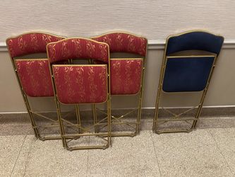 Banquet/Event 4 folding chairs