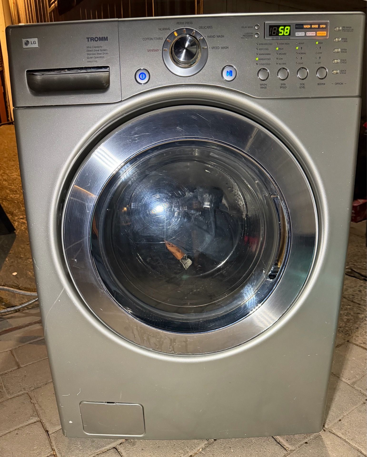 LG Tromm Front Load Washer
