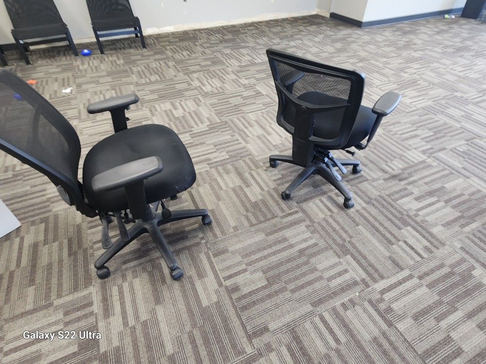 8801 OfficeSource
Cool Mesh...
In stock
B
abiofficefurnitur..
S