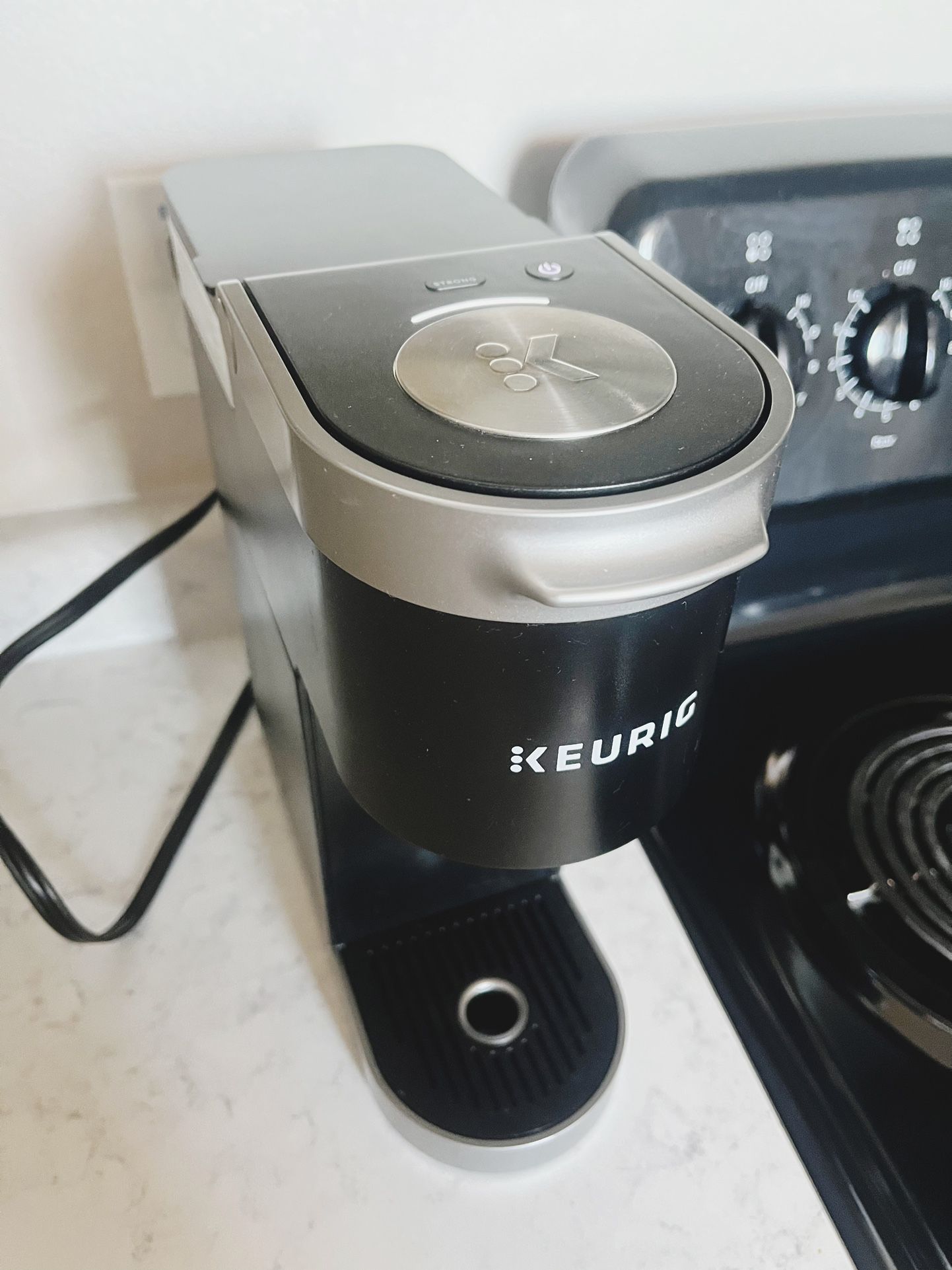Keurig Coffee Maker | Perfect Condition | Barely Used