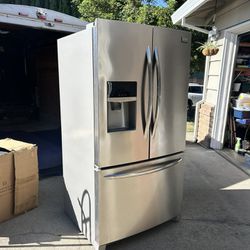 2 Refrigerator Both Work But Not Cooling Enough. They Need To Be Clean $100. For Both Selling As-is 