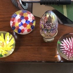  Paper weights - Decorative Glass